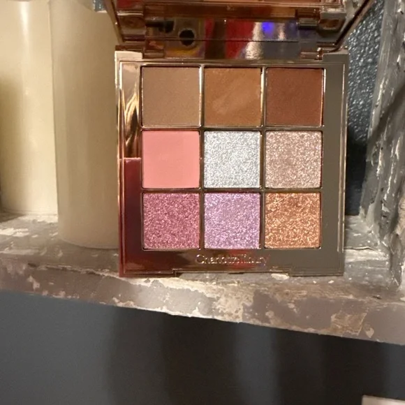 Charlotte Tilbury Beautyverse limited edition Palette